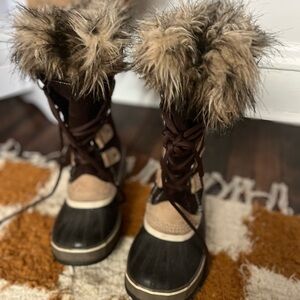 SOREL Joan of Arctic Snow Boot Women’s